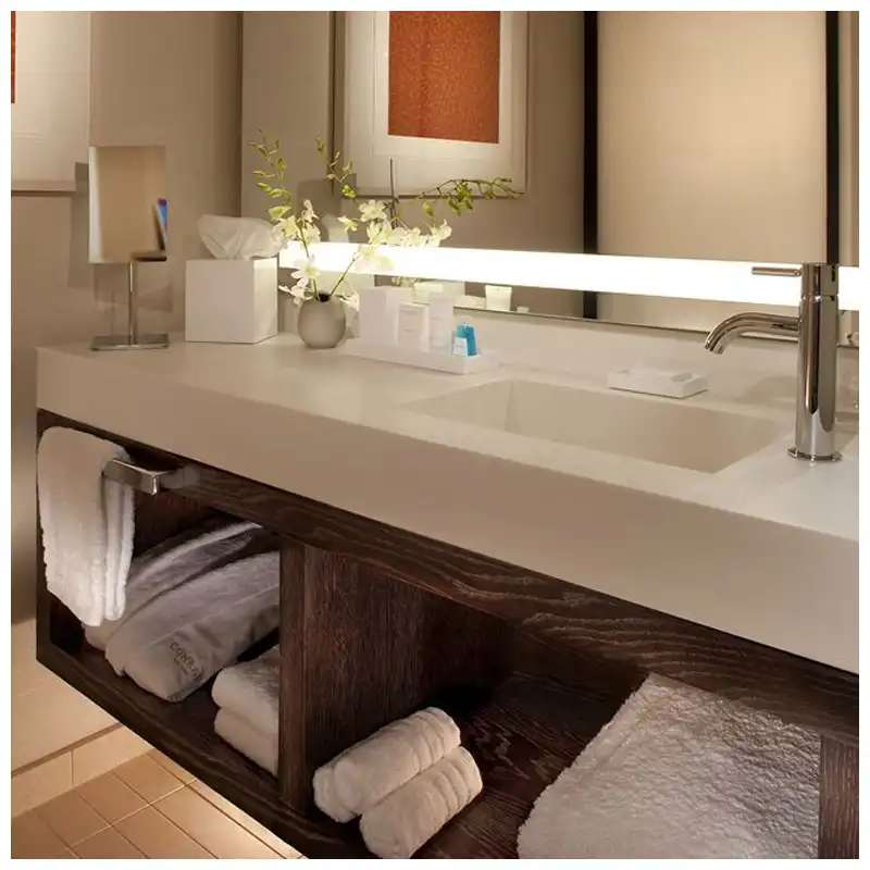 Protección de los tocadores del baño durante la construcción y limpieza finales